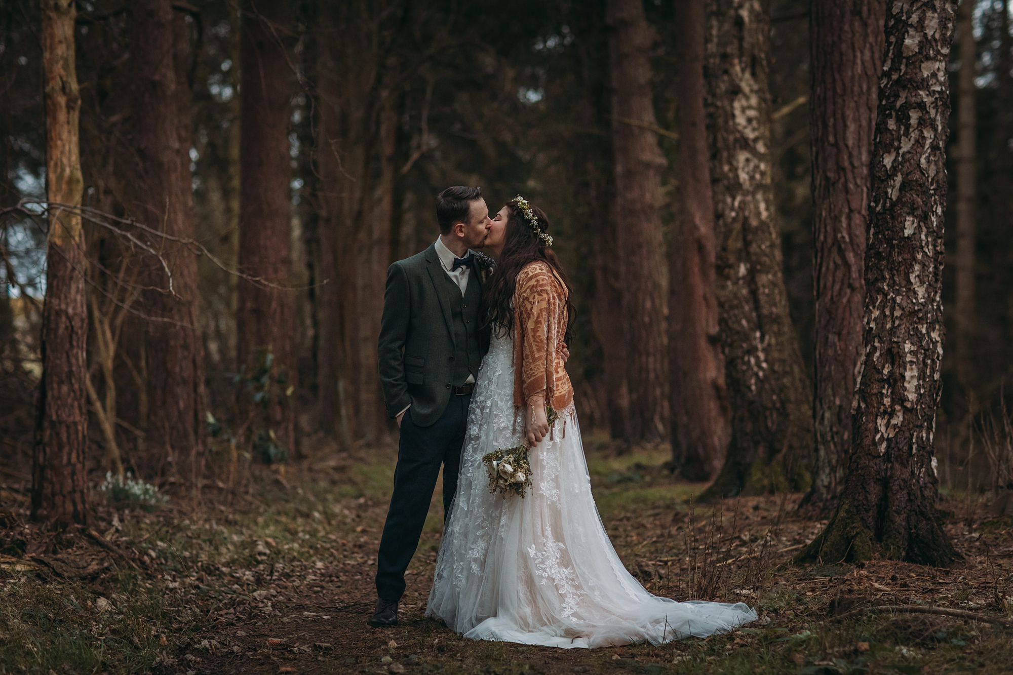 best wedding photographs of a winter scottish elopement in Scotland