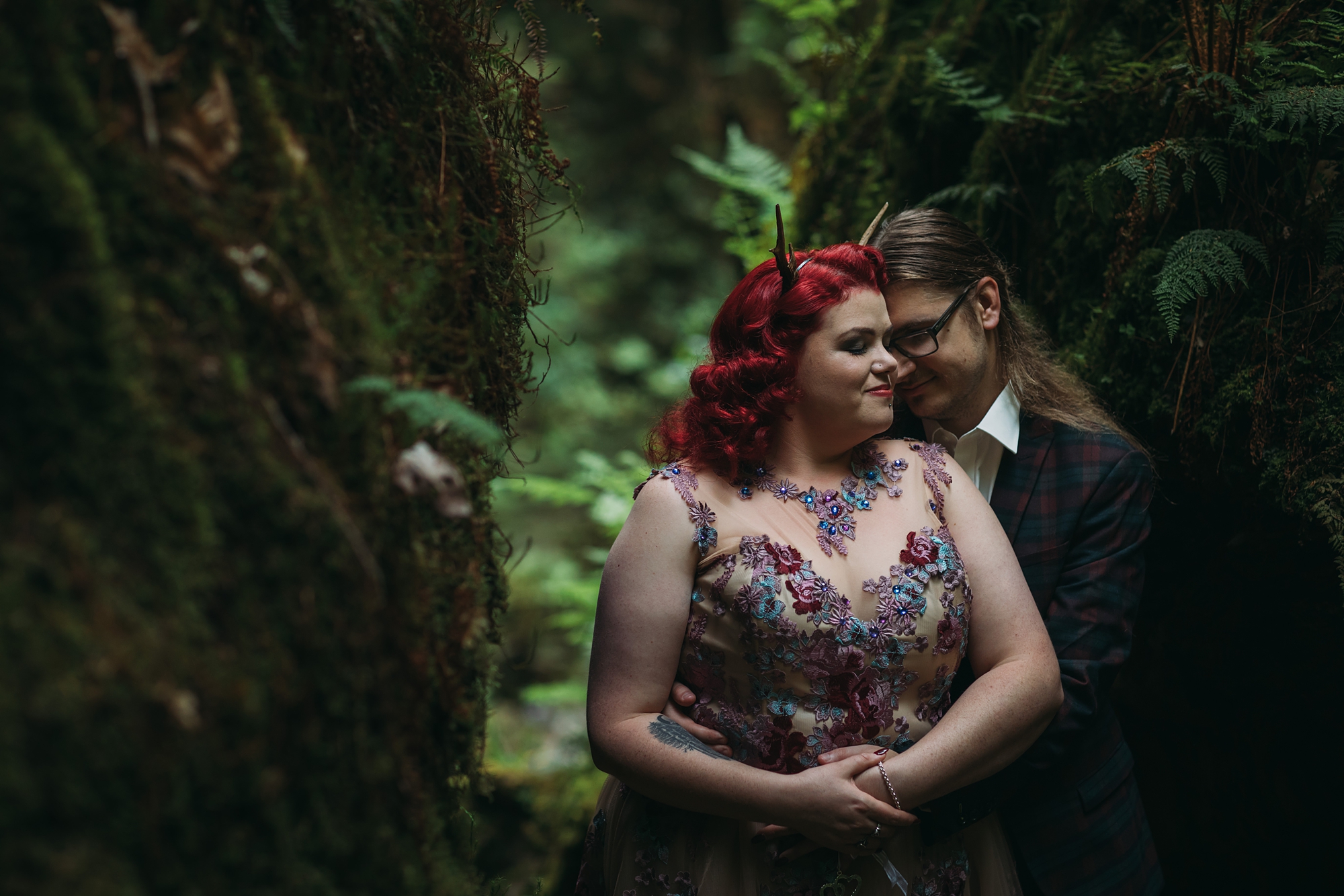 best wedding photographs of a quirky scottish elopement