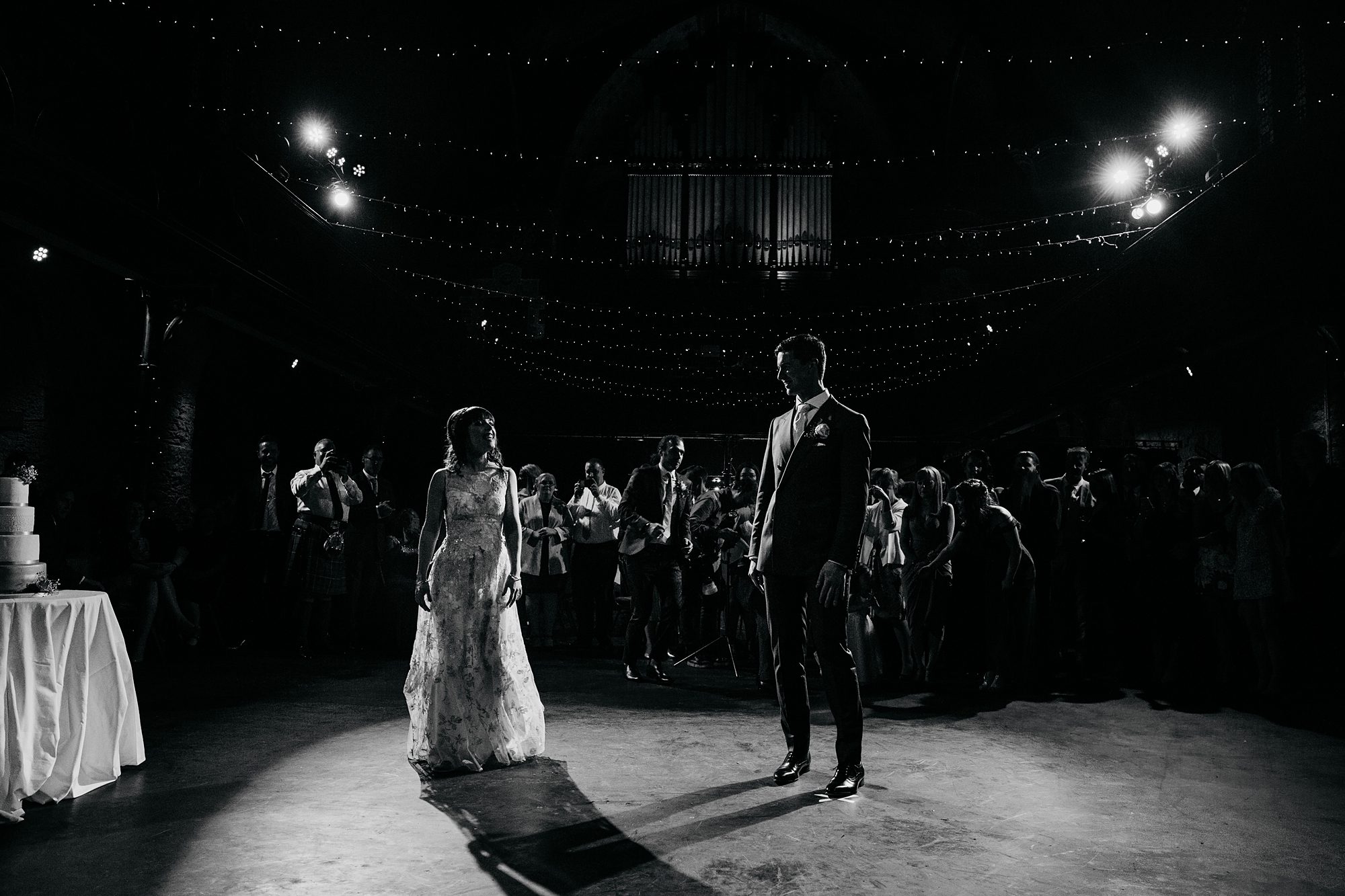 best wedding photographs of a first dance at cottiers
