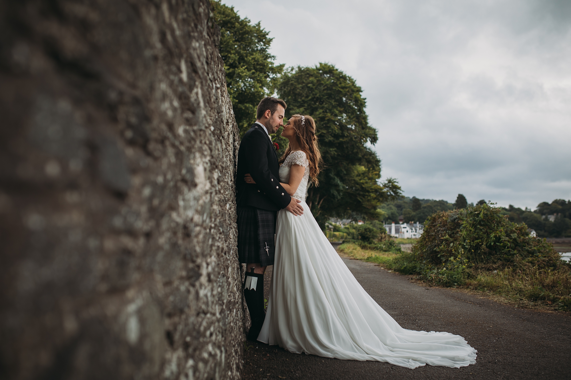best wedding photographs of newlyweds in Helensburgh