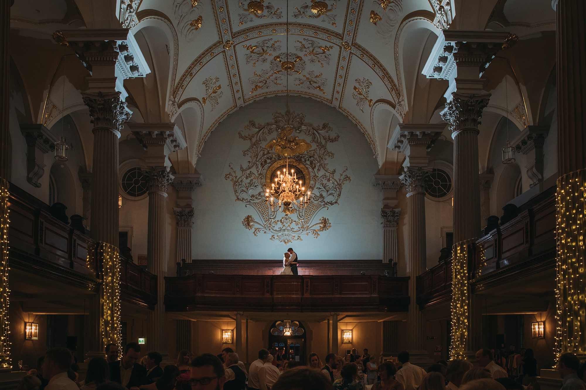 best wedding photographs of St Andrews in the Square Glasgow